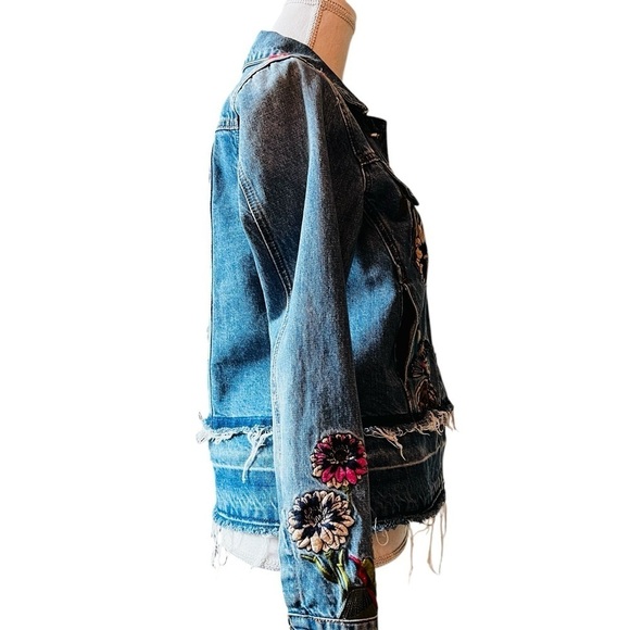 TRU LUXE JEANS WOMEN’S BOHO JEAN JACKET SIZE SMALL FLORAL & BIRD EMBROIDERY - Picture 4 of 13